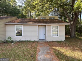 200 Admiral's Walk Dr in St. Marys, GA - Building Photo
