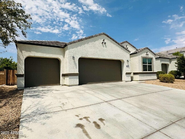 3066 N Lainey Ln in Buckeye, AZ - Building Photo - Building Photo
