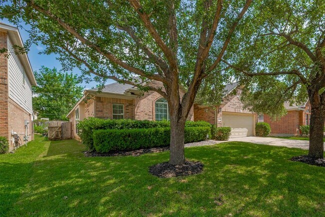 17202 Sheffield Bend Dr in Houston, TX - Building Photo - Building Photo