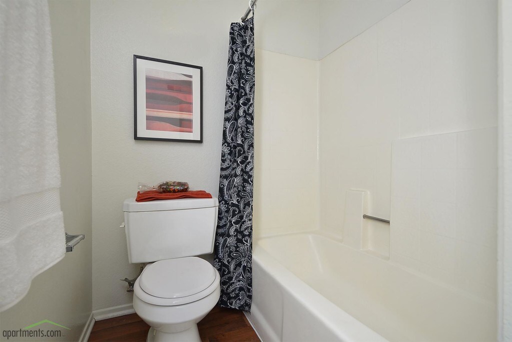 The Oaks Apartments Upland, CA Apartments