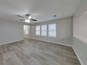 6535 Providence View Ln in Houston, TX - Building Photo - Building Photo