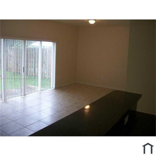 621 SW 10th St in Homestead, FL - Building Photo - Building Photo