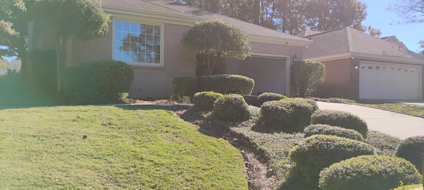 101 Raintree Dr in Warner Robins, GA - Foto de edificio