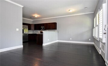 607 Royal Cres Alley in Canton, GA - Building Photo - Building Photo