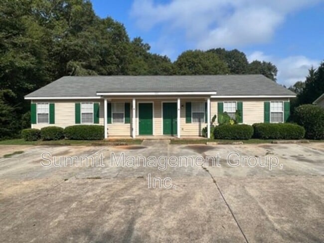 4442 GA-142 in Newborn, GA - Building Photo - Building Photo