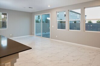 4694 Mystic Quartz Ct in Las Vegas, NV - Building Photo - Building Photo