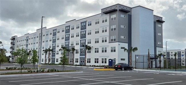 5579 Millenia Park Blvd in Orlando, FL - Building Photo - Building Photo