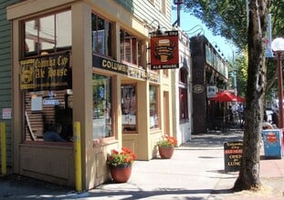 SPOKANE AT RAINIER COURT a 55+ Affordable Community in Seattle, WA - Building Photo - Building Photo