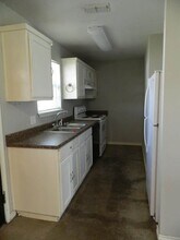 811 W Green in Stephenville, TX - Building Photo - Building Photo