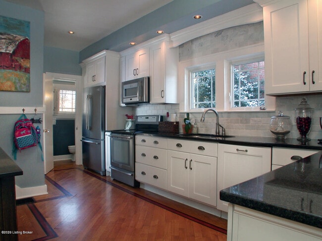 2316 Carolina Ave in Louisville, KY - Foto de edificio - Building Photo