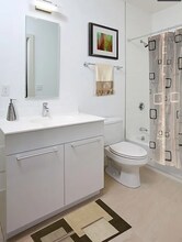 1080 Boylston St, Unit 33D in Boston, MA - Building Photo - Building Photo