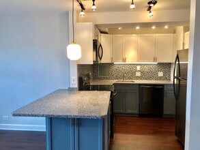 2909 N Sheridan Rd in Chicago, IL - Building Photo - Building Photo