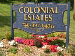 Colonial Estates in Mount Vernon, OH - Foto de edificio - Building Photo
