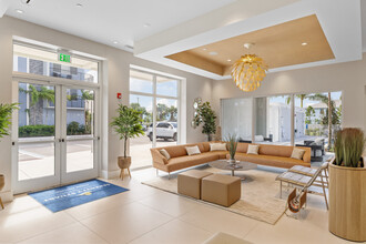 Serenity Stuart in Stuart, FL - Foto de edificio - Interior Photo