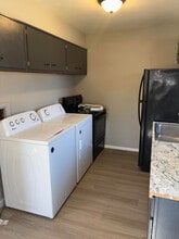 1411 Lowe St in Columbia, MO - Building Photo - Building Photo