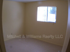 5021 Westchase Ct in Jacksonville, FL - Building Photo - Building Photo