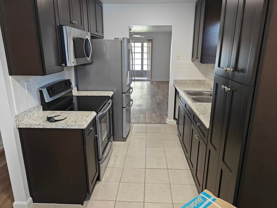 846 Dow Ln in Titusville, FL - Building Photo