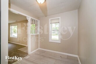 1736 N Somerset Ave in Indianapolis, IN - Building Photo - Building Photo