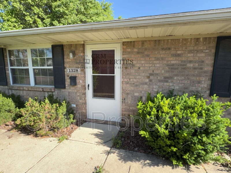 1328 S Waugh St in Kokomo, IN - Building Photo