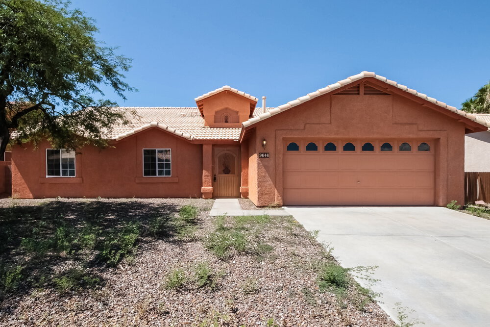 9646 E Paseo San Ardo in Tucson, AZ - Building Photo