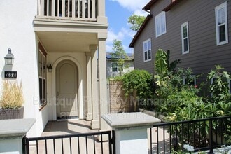 232 Jet Stream in Tustin, CA - Building Photo - Building Photo