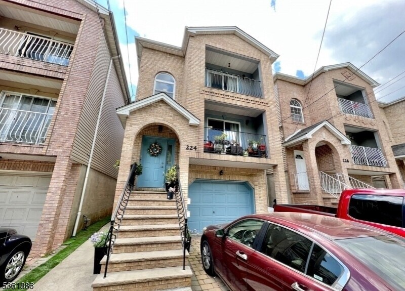 224 Port Ave in Elizabeth, NJ - Building Photo