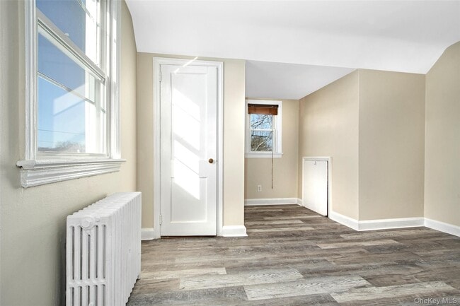 18 Highview Ave in Rye Brook, NY - Building Photo - Building Photo