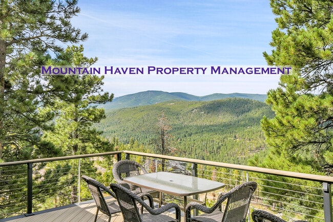 property at 7052 Lynx Lair Rd