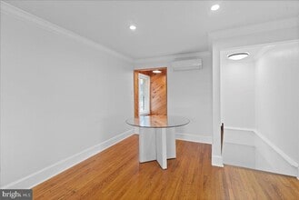 182 W Court St in Doylestown, PA - Building Photo - Building Photo