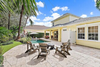 140 Sweet Bay Cir in Jupiter, FL - Building Photo - Building Photo