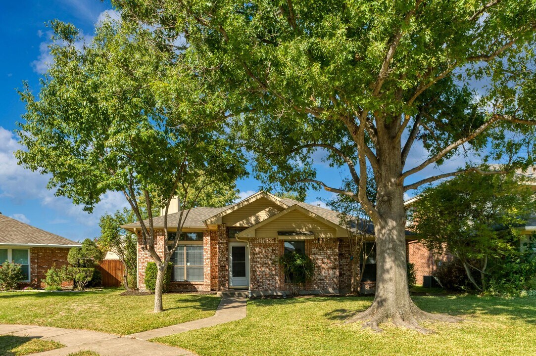 4013 David Cir in Rowlett, TX - Building Photo