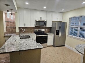 3419 Winkler Ave in Ft. Myers, FL - Building Photo - Building Photo