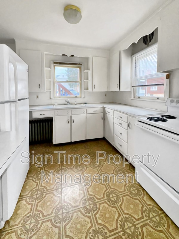 825-827 Hamilton Blvd in Hagerstown, MD - Building Photo - Building Photo