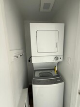 8352 Wabash Ave S in Seattle, WA - Building Photo - Building Photo