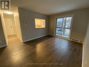 225-225 Presland Rd in Ottawa, ON - Building Photo - Building Photo