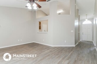 5948 Wentworth Cir S in Jacksonville, FL - Foto de edificio - Building Photo