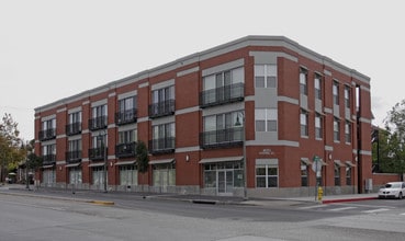 400 Central Ave SE in Albuquerque, NM - Building Photo - Building Photo