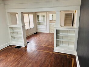 201 S Crysler Ave in Independence, MO - Building Photo - Building Photo