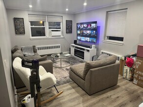 95 N Broadway-Unit -D1-1 in White Plains, NY - Building Photo - Building Photo