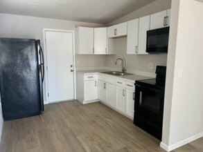 1215 E Mission Ln, Unit 1215 e mission lane 3 in Phoenix, AZ - Building Photo - Building Photo