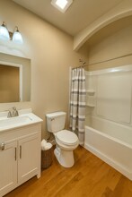 1220 S 128th St in Seattle, WA - Building Photo - Building Photo