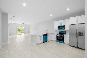 10024 Cocoa Beach St in Port Charlotte, FL - Building Photo - Building Photo