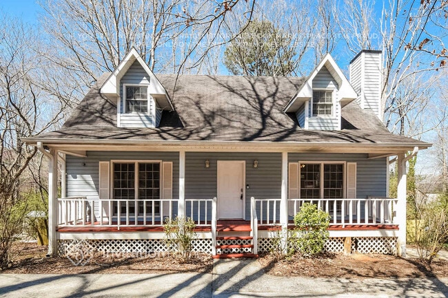 property at 1571 Larkwood Dr