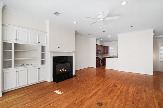 property at 2150 Bancroft Ln