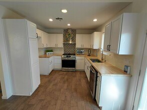 314 Butterfield Trail in Imperial, CA - Building Photo - Building Photo