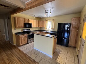4700 Burton Ave SE in Albuquerque, NM - Building Photo - Building Photo