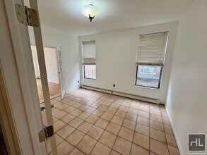 KELLY STREET, BRONX in Bronx, NY - Foto de edificio - Building Photo