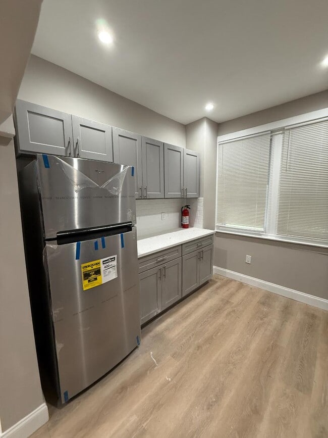 2018 S 68th St in Philadelphia, PA - Building Photo - Building Photo