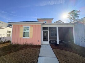 61 Tropics Ave in Hardeeville, SC - Building Photo