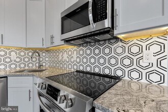 2119 N Front St in Philadelphia, PA - Building Photo - Building Photo